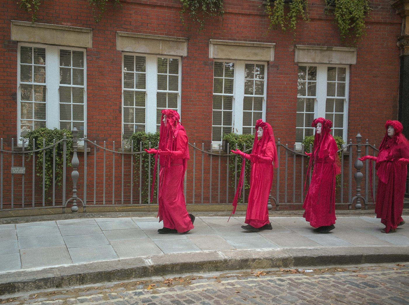 Red Rebel Brigade, Store Street